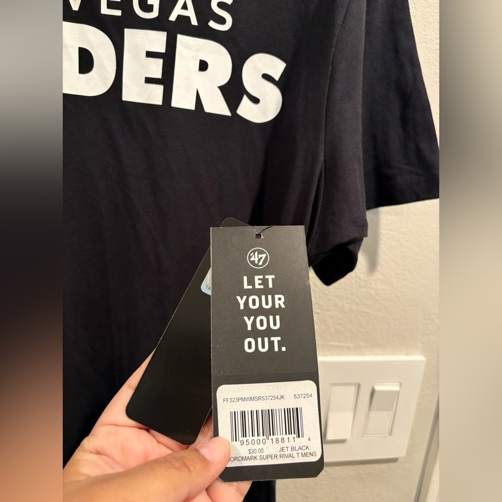 Las Vegas Raiders 47 Brand Men’s T-shirt Size Large NWT - Picture 8 of 8